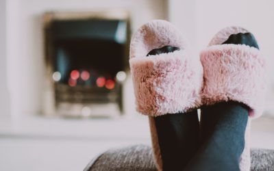 4 Tips for Planning a Cozy Night In